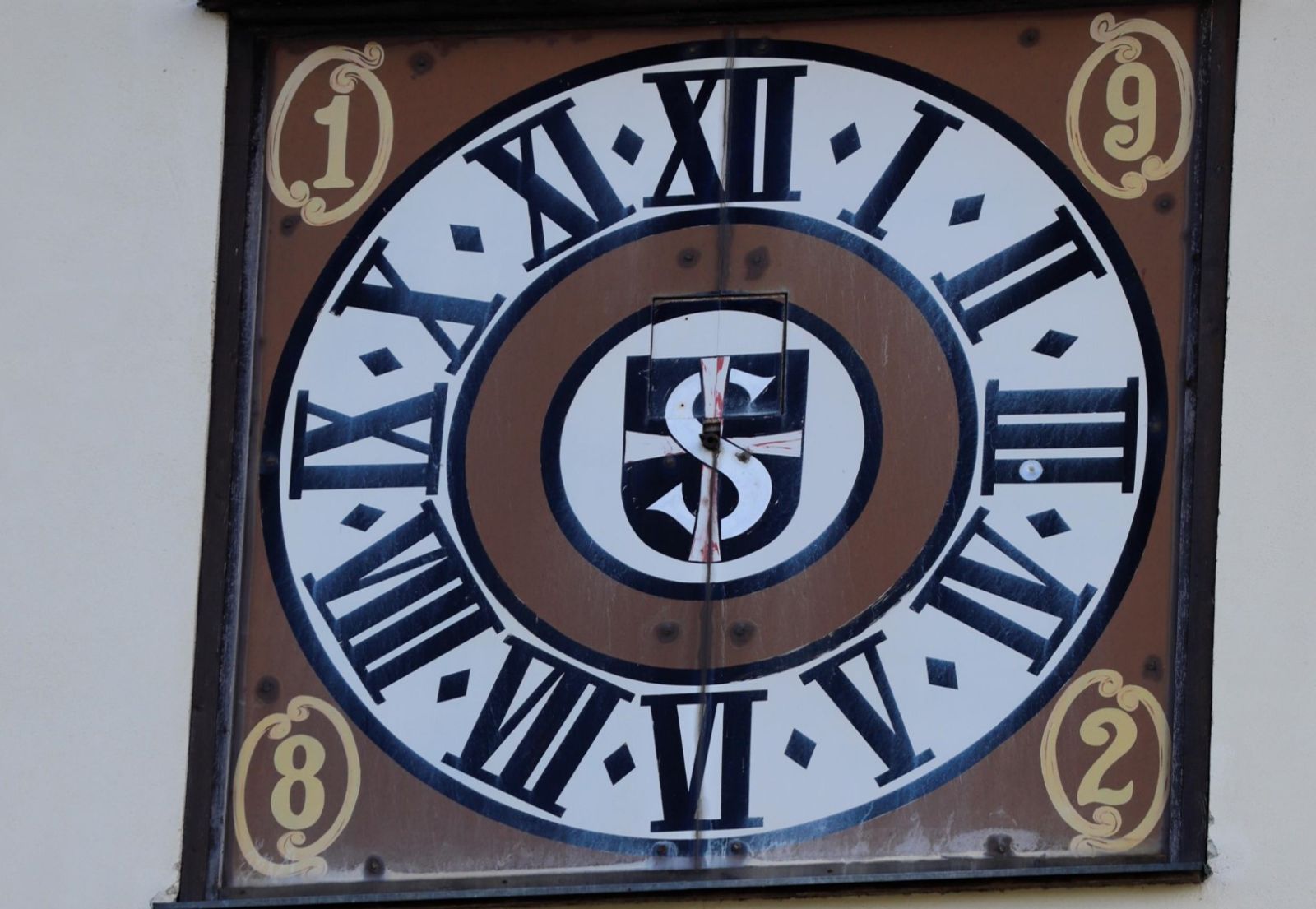 ZeitLoseUhr.jpg